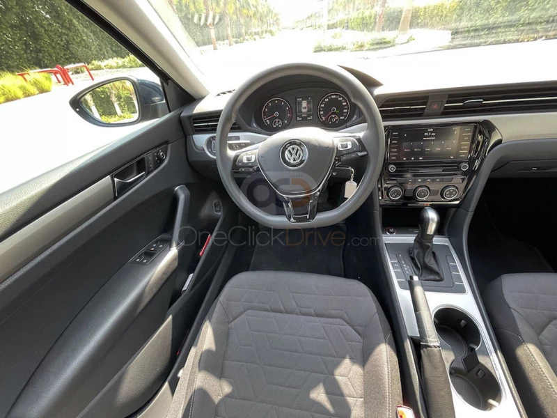 Blanco Volkswagen Passat 2020 for rent in Dubai 3